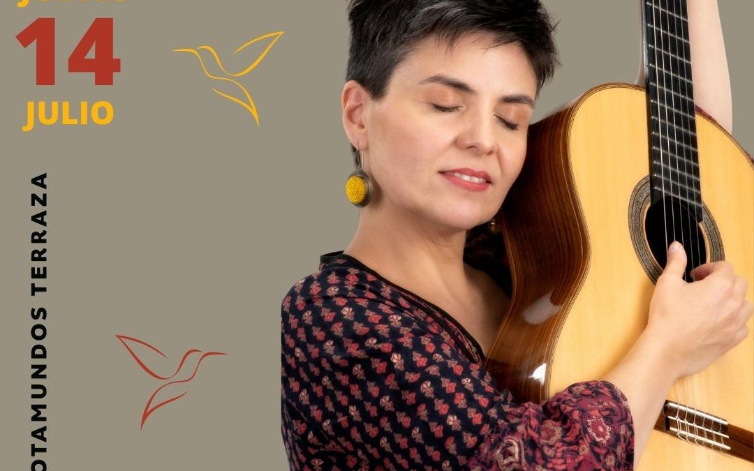 ELIZABETH MORRIS PRESENTA UN ADELANTO DE SU NUEVO DISCO EN «TROTAMUNDOS TERRAZA» DE QUILPUE