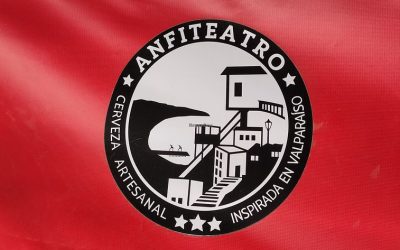 CERVECERÍA ANFITEATRO CELEBRA SU ANIVERSARIO NÚMERO  10 CON TODOS SUS FIELES ANFILOVERS.